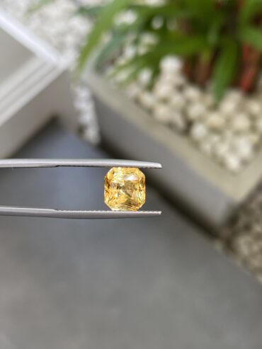 Yellow Sapphire